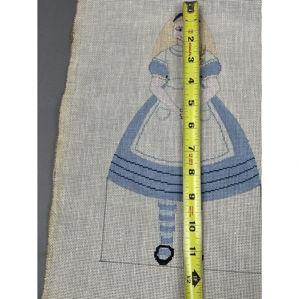 Petei Handpainted Needlepoint Canvas *Alice in Wonderland* Alice & White Rabbit